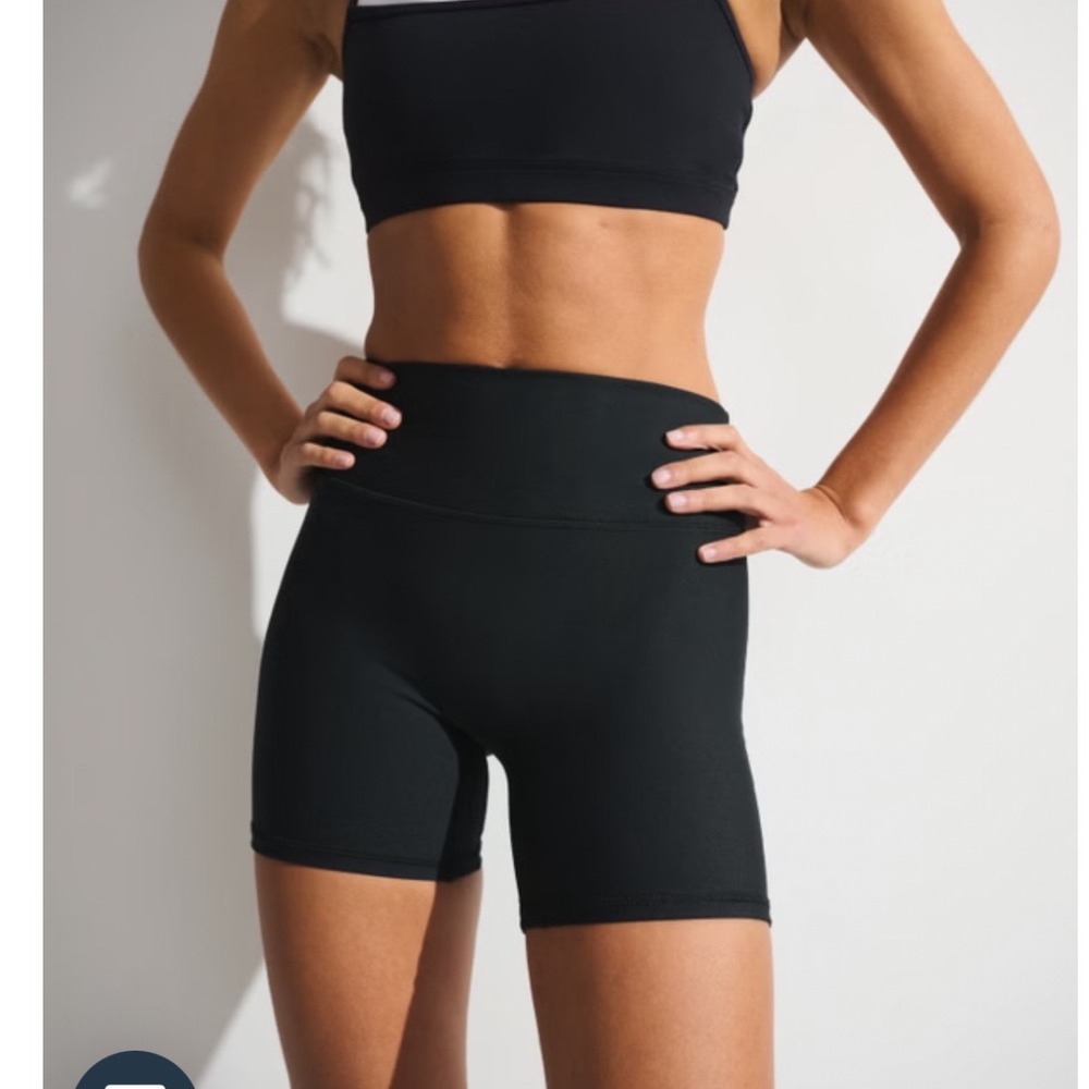 Active by Abercrombie YPB SculptLUX High Rise Black Activewear Bike Shorts NWT